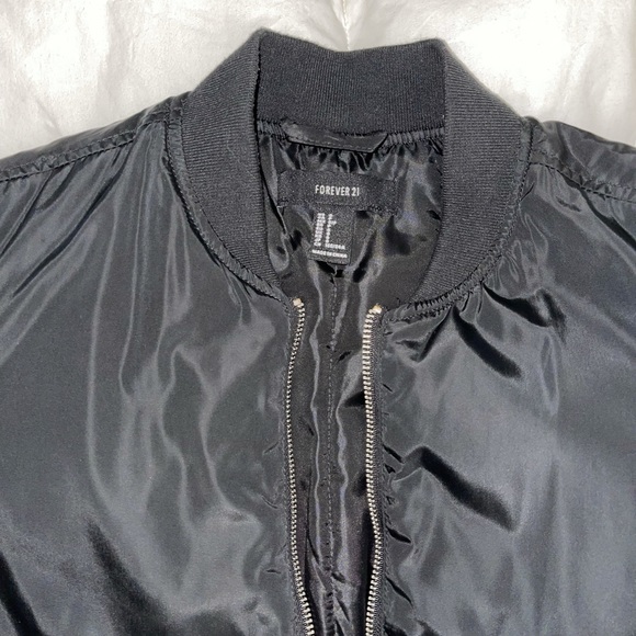 Bomber Jacket - Picture 5 of 5